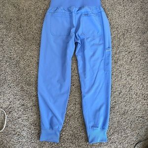 Scrub pants